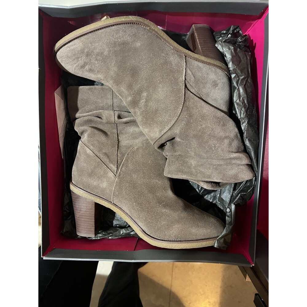 Vince Camuto Suede Booties 9.5 Woman’s 3” Heels EUC Worn 1x With Box